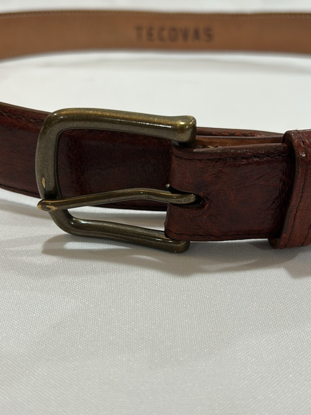 Tecovas Chestnut Brown Leather Belt with Brass-Tone Buckle - Picture 5 of 5